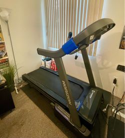 Horizon 7.0 AT Treadmill