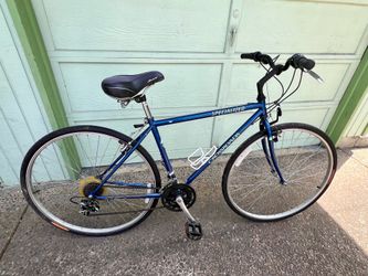 Specialized bike 🚲 28”