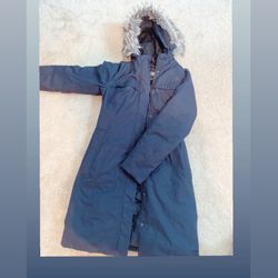 Northface Arctic Parka Size XS Women’s Retails For 299