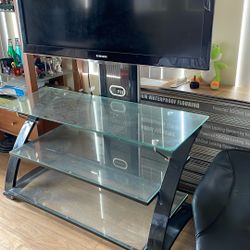 Shelf With TV