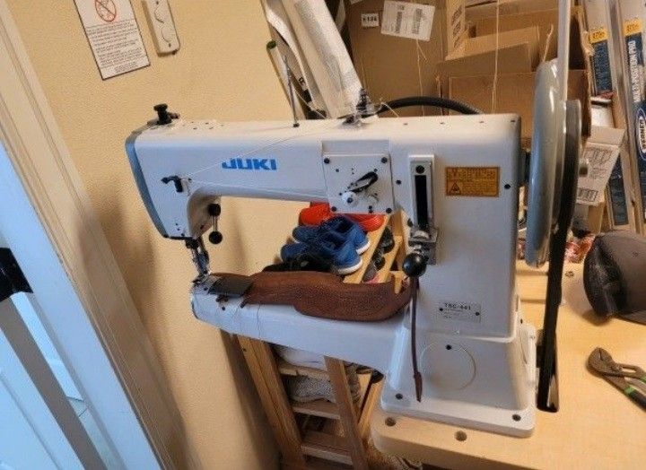 Juki TSC-441 Industrial Sewing Machine