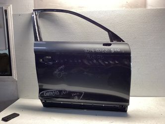 2018-2022 AUDI Q5 Right Front Passenger Side Door OEM