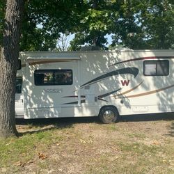 2008 Winnebago Ford E450