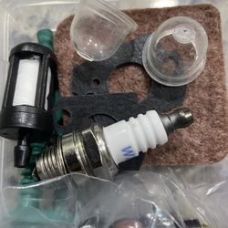 Spare parts for chainsaw  See pictures for details  Brand new set 