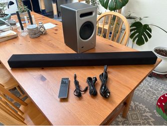 Vizio Sound Bar Speakers and Subwoofer w/ remote 🎶