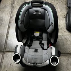 Graco  Car Seat 