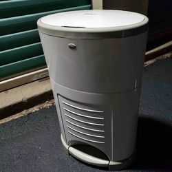 Dekor Diaper Pail