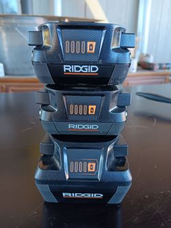 RIDGID 18V Battery Pack Lot of 3