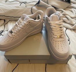 New Nike Air Force 1