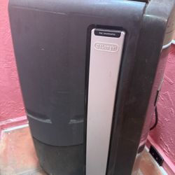 A/C Air Conditioning Portable Delonghi Unit