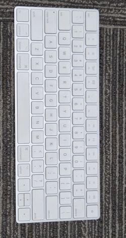Apple keyboard Model A1644