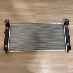 For 2001-2010 Chevrolet Silverado 2500 HD Radiator 49149FCMJ 2005 2006 2004 2003