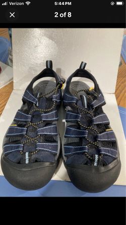 Néw Keen H2 Newport blue sandals size 8.5