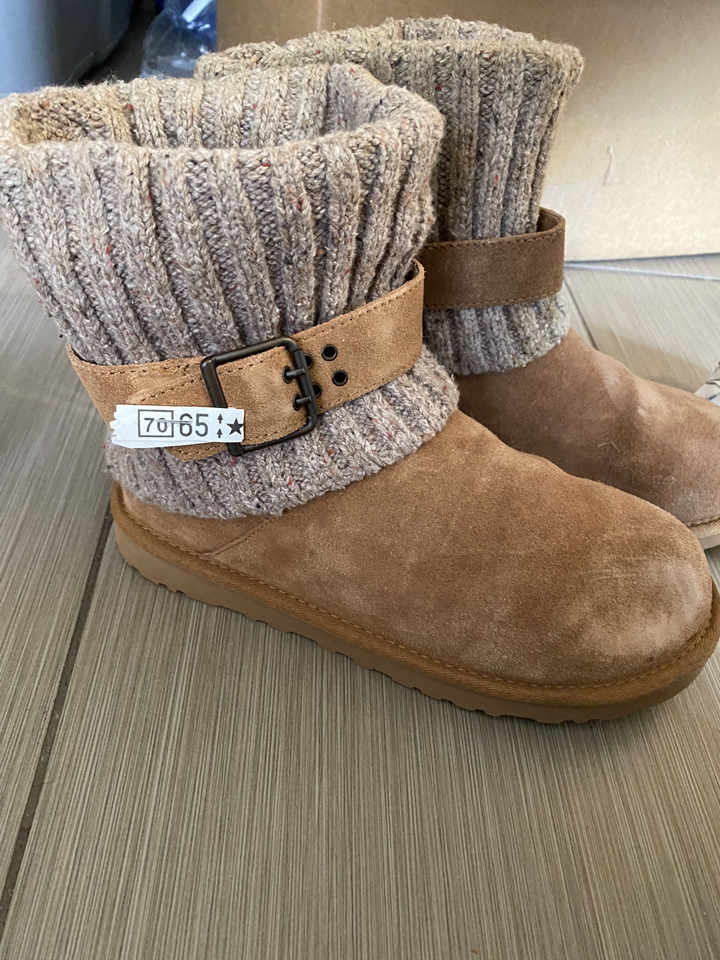 Uggs Boots Womens Size 8
