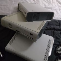 Xbox Lot For Parts Only 