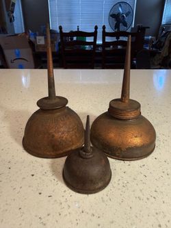 Vintage Eagle & Made in USA Metal Oil Cans – Set of 3