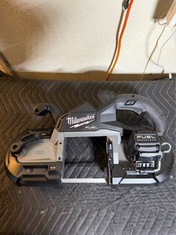 Milwaukee M18 FUEL 18V Lithium-Ion Brushless Cordless Deep Cut Band Saw (Tool-Only)
