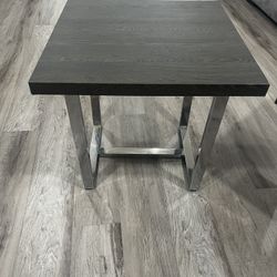 Coffee Table And Side Table 