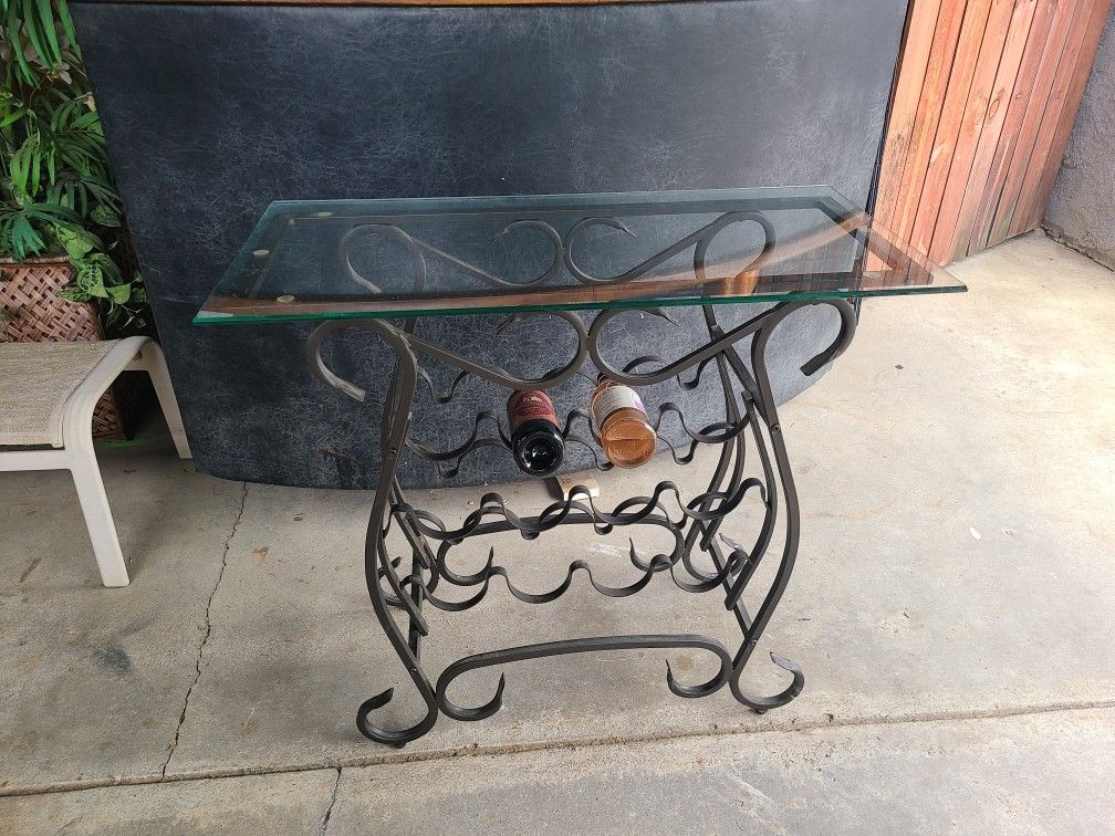 Metal Wine Rack with Glass Countertop