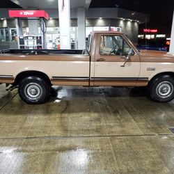 1988 Ford 250