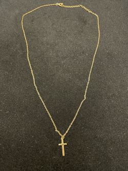 18k Gold Dainty Cross Necklace Or Pearl