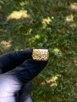 Gold 10k Nugget ring