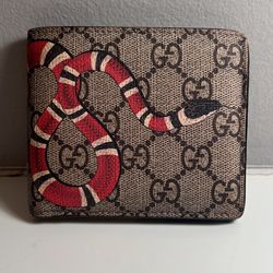 Gucci Men’s Snake Wallet