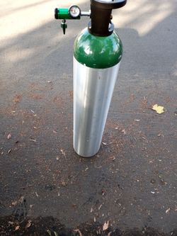 Welding. Tank. For sale 120 cubic. Size. Empty