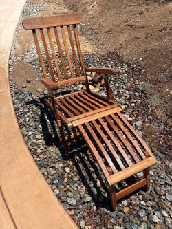 Vintage teak steamer lounge chair chaise with brass hardware