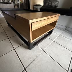 Living Coffee Table 