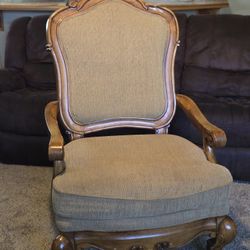 Accent Chair 