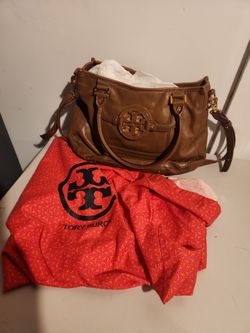 Tory Burch leather bag.