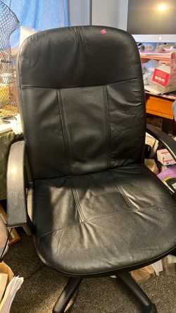 Computer desk chair