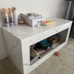 Marble Centerpiece Table