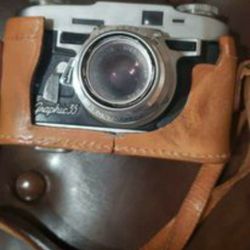 Vintage Camera - Graphic 35