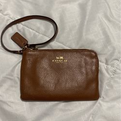 Coach Wristlet Wallet 