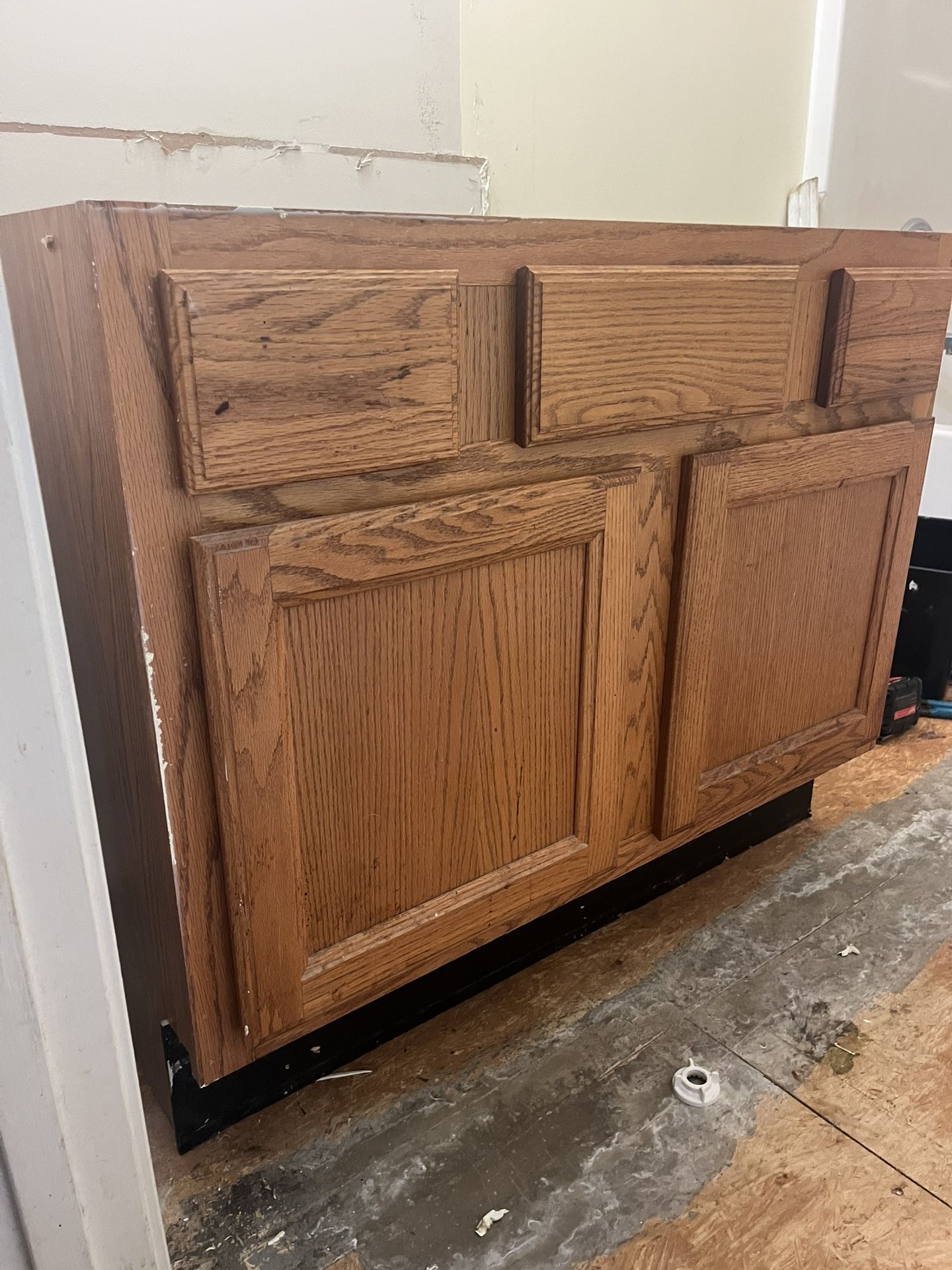 Vanity Good Condition