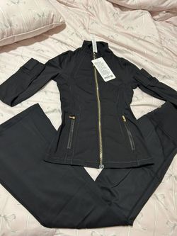 Black And Gold Lululemon Size 4