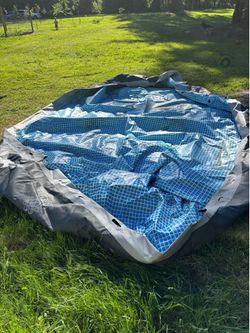 Free pool.