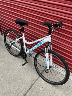 Women’s Mountain Bike