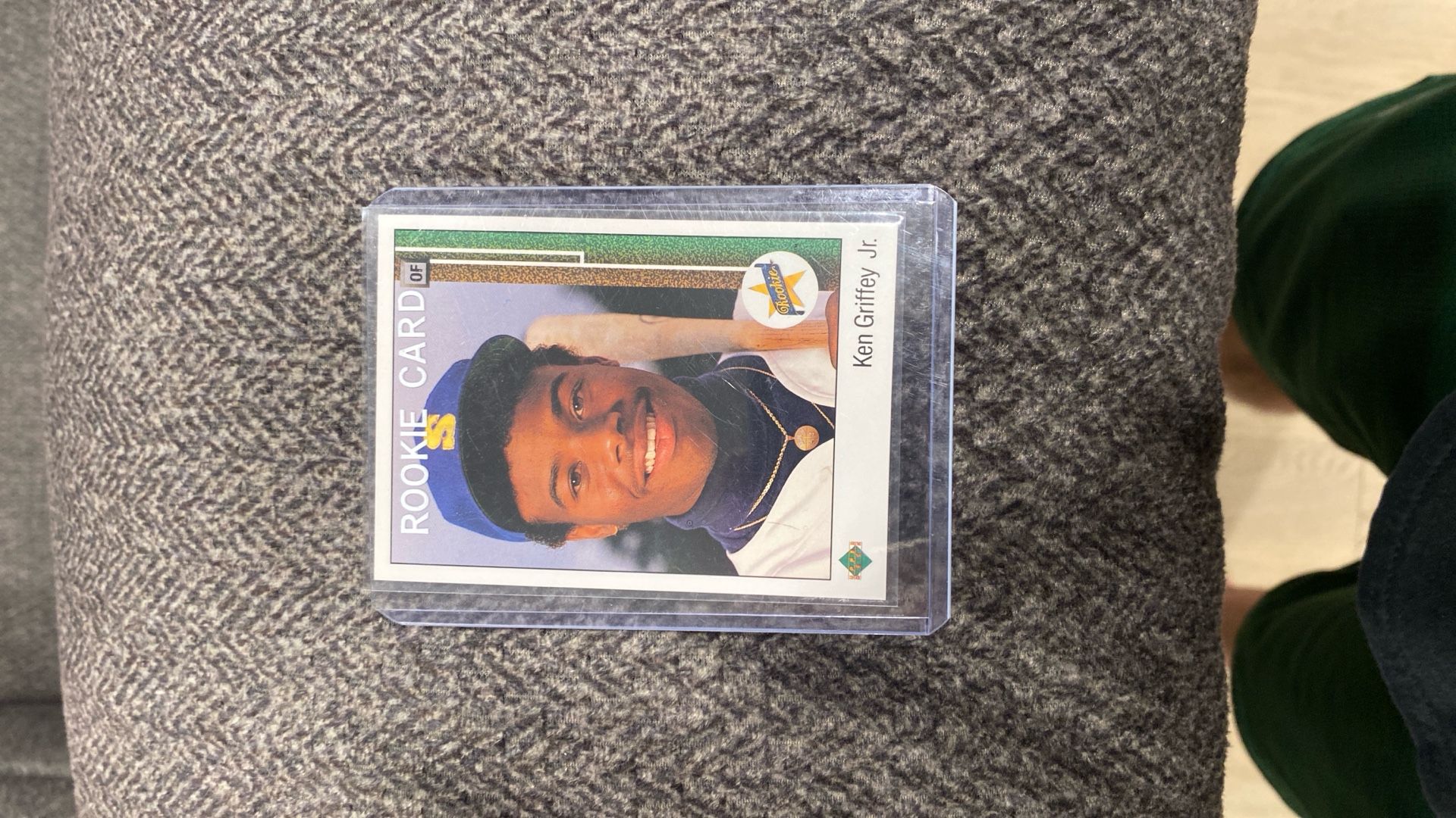 1989 Upper Deck Ken Griffey Jr. Rookie Card