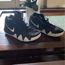 Nike Kyrie 4 EP Men's Basketball Shoes