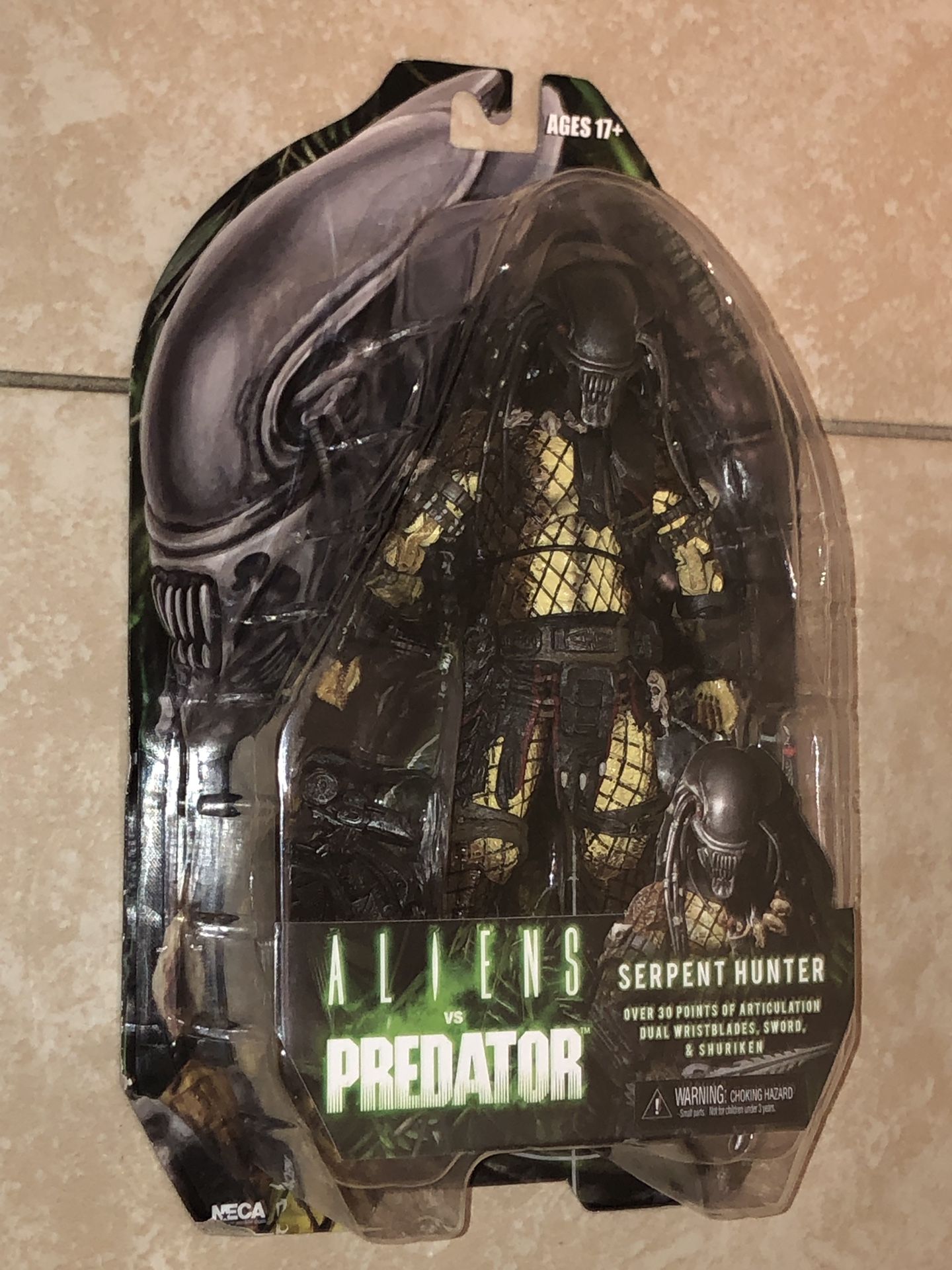 NECA Serpent Hunter Predator