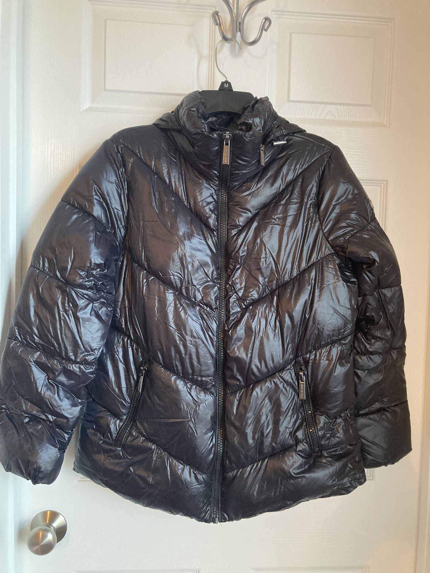 Brand New With Tag Michael Kors Coat Puffy Size M