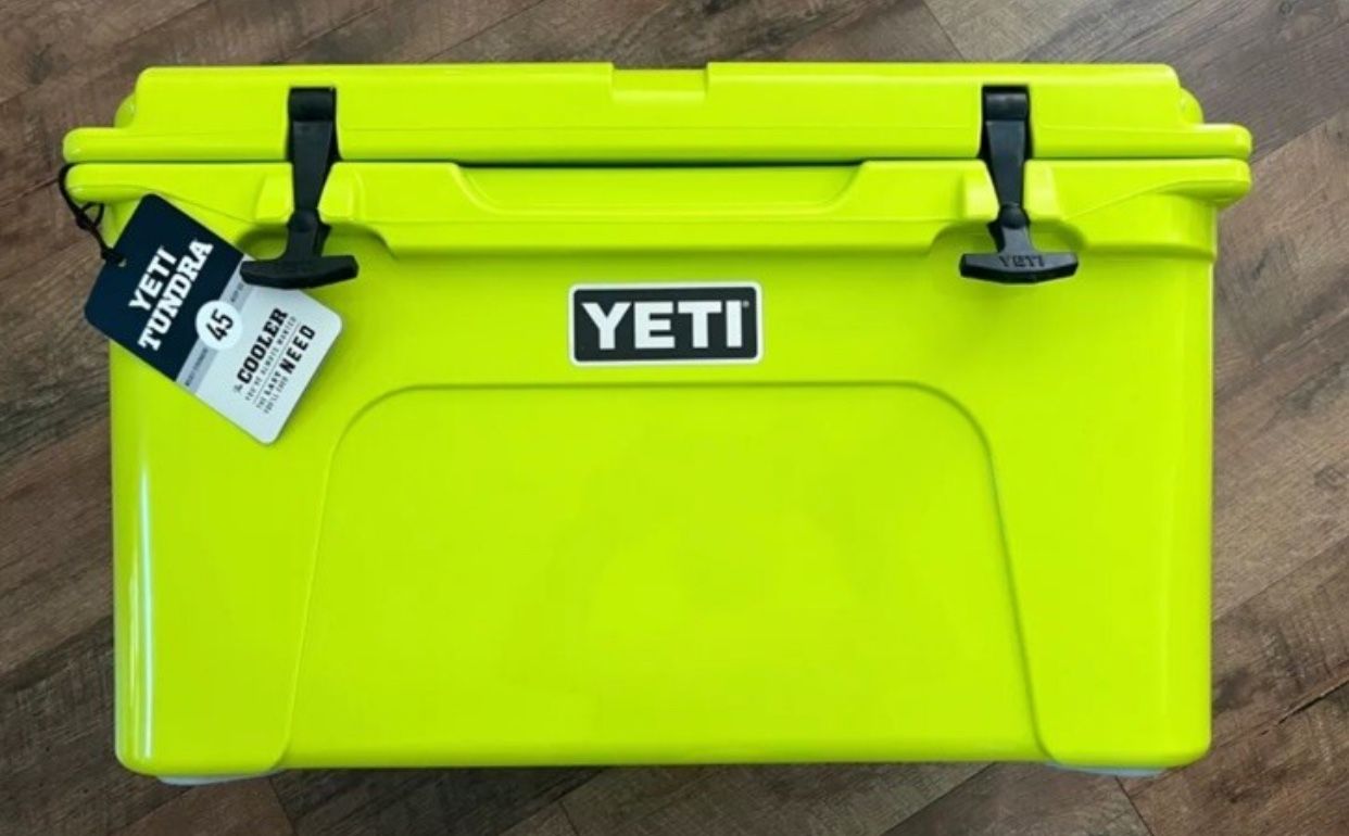 YETI Tundra 45 Cooler