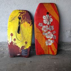 2 BOOGIE BOARDS 