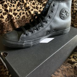 Nuevos Size 10.5 de Hombre  12.5 de Mujer