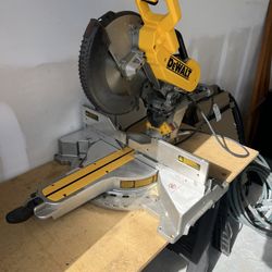 DeWalt Miter Saw