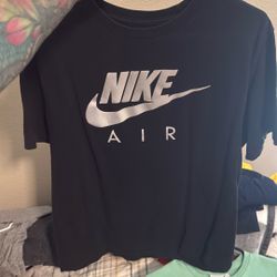 Nike Shirt L