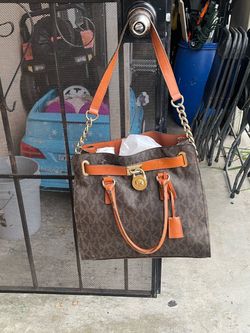 Michael Kors purse